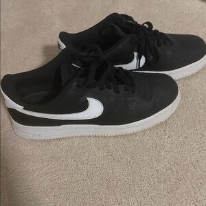 Air Force One Grey/Black Men’s 12 EUC no stains or tear